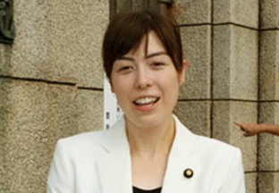 小野田紀美