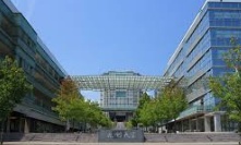 九州大学